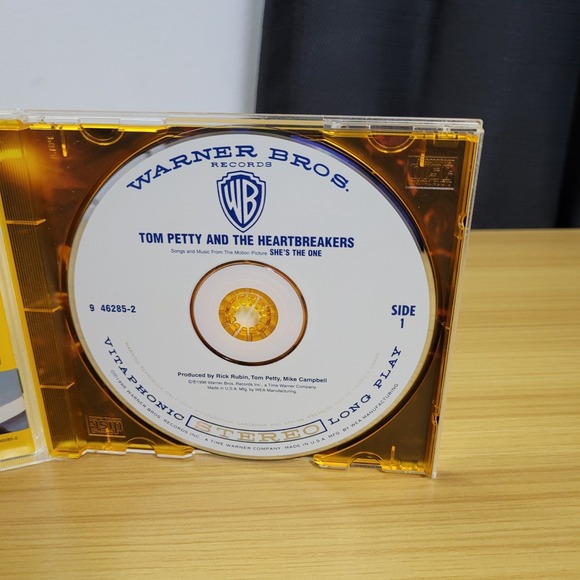 Tom Petty and the Heartbreakers-Songs and Music From She's the One CD - Picture 4 of 4